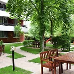 Hotel Sanda 2*